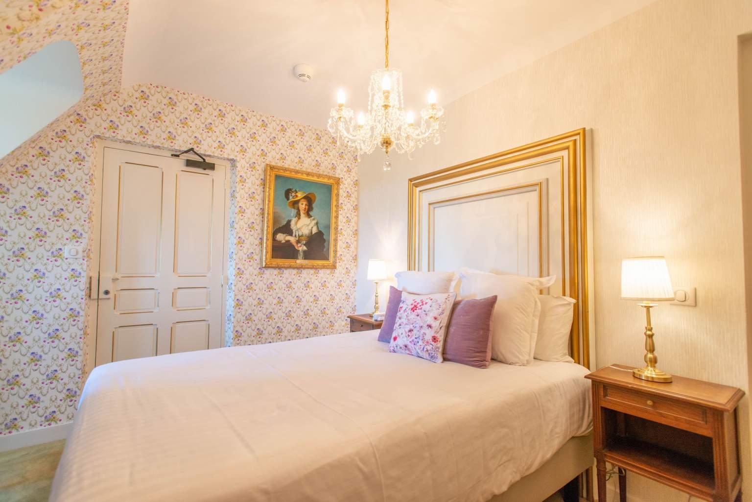 Chateau Le Prieure Saumur - La Maison Younan Hotel 4*